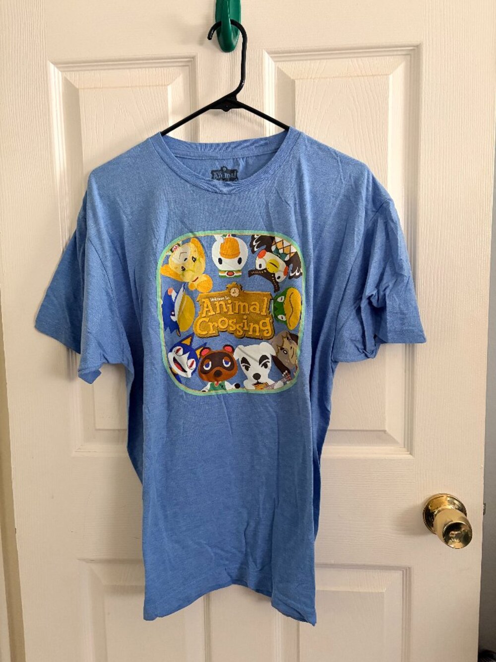 Light Blue Animal Crossing Character Crewneck T-shirt sSze Large